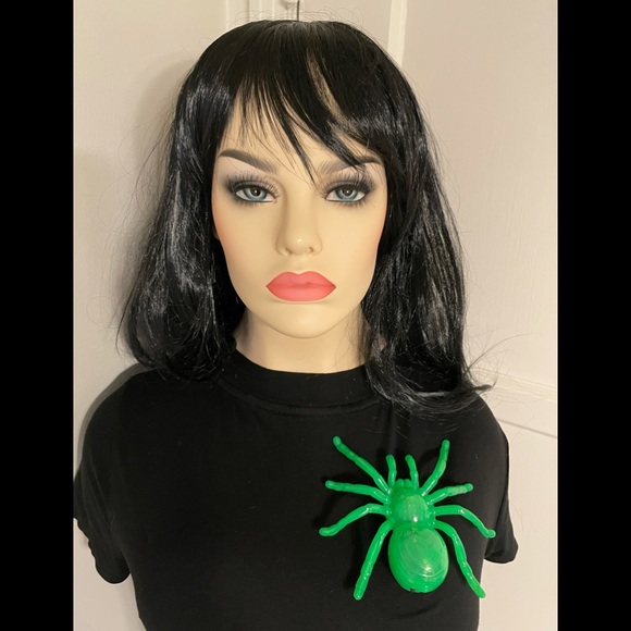 Large Halloween Spider - Picture 6 of 11